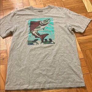 Patagonia Men’s Size Medium Back for Good Graphic Fish Print Gray T-Shirt